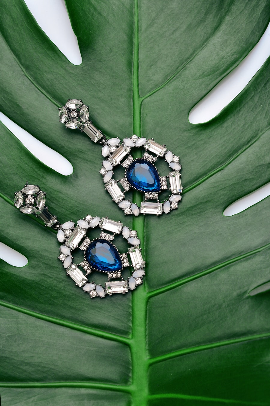 Statement moissanite drop earrings